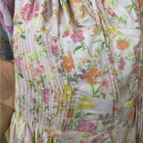 House of CB Arabella Floral Halter Neck Dress - Picture 7 of 9